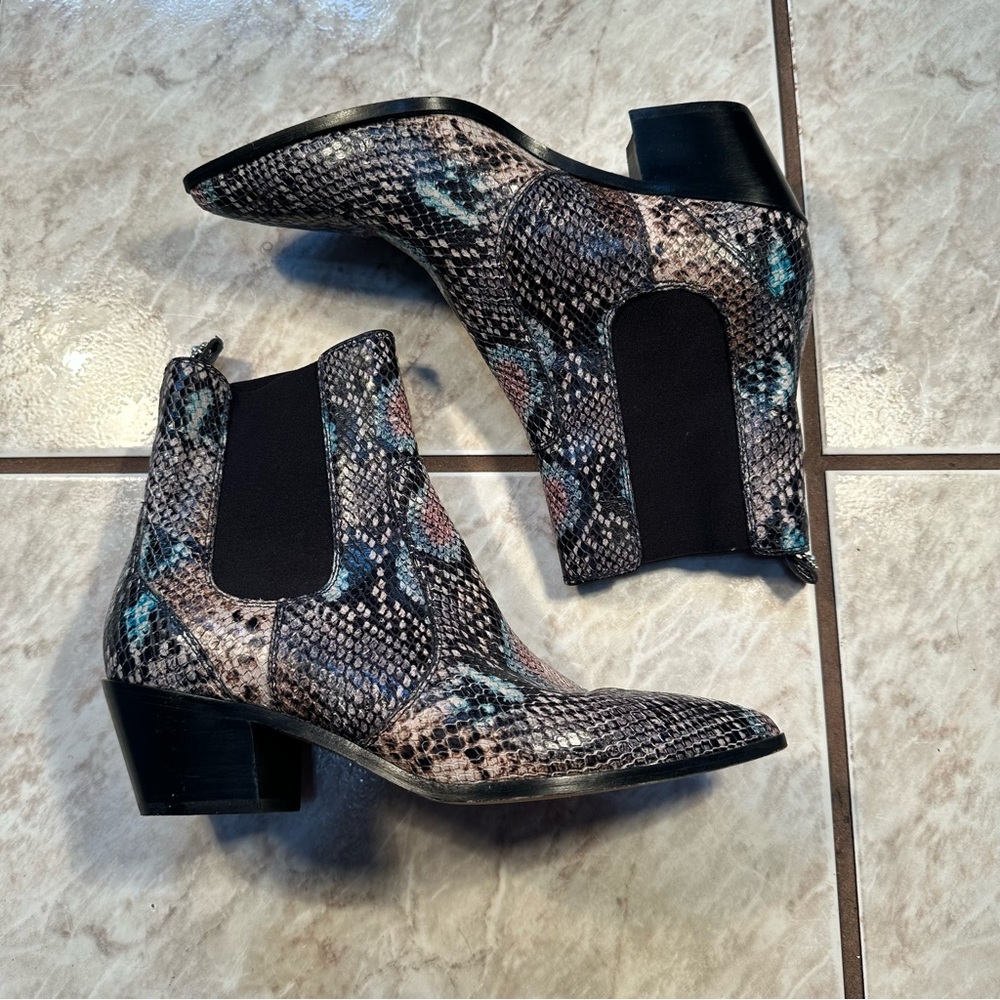 Page Willa Multicolor Leather Snake Print Chelsea Boots Size 9